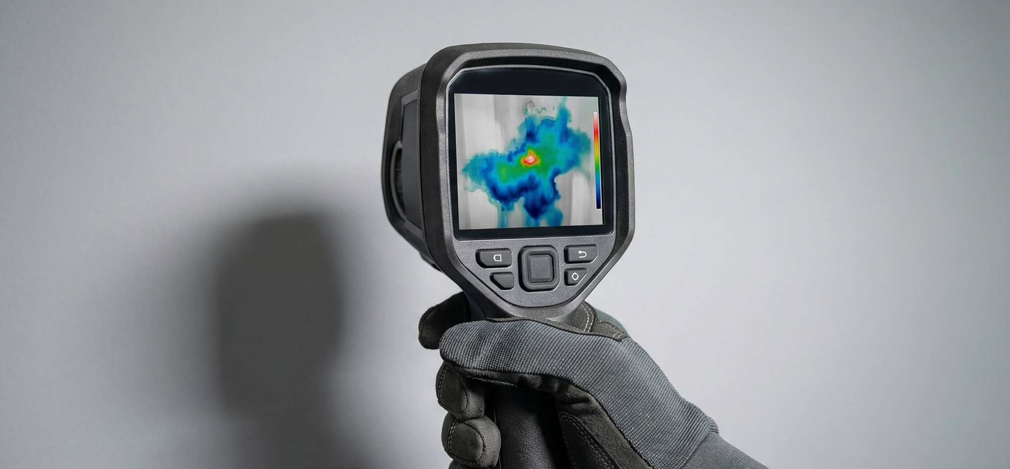 Read more about the article How Adjusters Use Thermal Imaging to Detect Damage